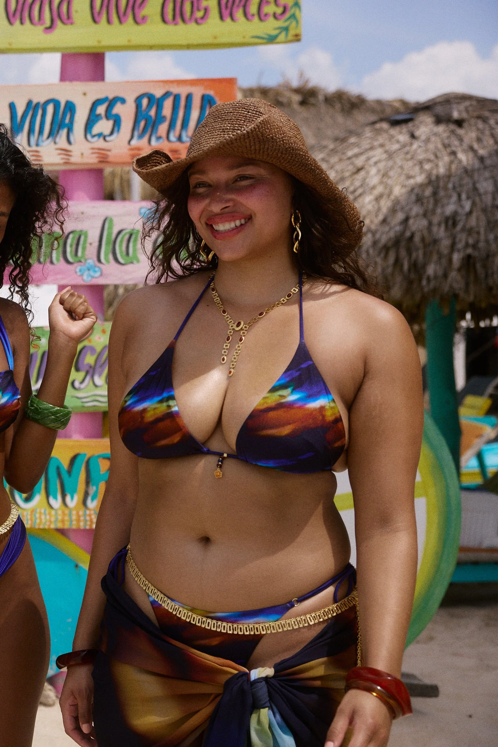 Badalona Bikini Top in Tempo - Image 7